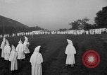 Immagine di Cerimonia KKK a Stone Mountain Stone Mountain Georgia USA, 1935, secondo 8 filmato di repertorio 65675054109