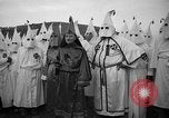 Immagine di Cerimonia KKK a Stone Mountain Stone Mountain Georgia USA, 1935, secondo 24 filmato di repertorio 65675054109