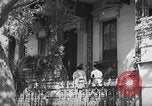 Standbild Wohnhäuser Charleston South Carolina USA, 1939, aus Sekunde 8 historischem Filmmaterial Videoclip 65675054130