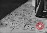 Standbild Chinese Theatre Hollywood Los Angeles California USA, 1939, aus Sekunde 41 historischem Filmmaterial Videoclip 65675054136
