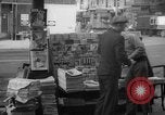 Standbild Zeitung abgewürgt New York City USA, 1940, aus Sekunde 16 historischem Filmmaterial Videoclip 65675054141