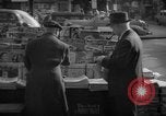 Standbild Zeitung abgewürgt New York City USA, 1940, aus Sekunde 52 historischem Filmmaterial Videoclip 65675054141