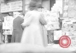 Immagine di Giornale si spegne New York City USA, 1940, secondo 1 filmato di repertorio 65675054143