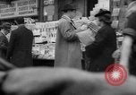 Immagine di Giornale si spegne New York City USA, 1940, secondo 9 filmato di repertorio 65675054143