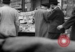 Immagine di Giornale si spegne New York City USA, 1940, secondo 12 filmato di repertorio 65675054143