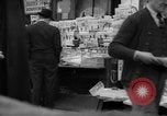 Immagine di Giornale si spegne New York City USA, 1940, secondo 24 filmato di repertorio 65675054143