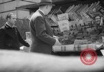 Immagine di Giornale si spegne New York City USA, 1940, secondo 57 filmato di repertorio 65675054143