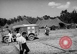 Image hospital chariot Okinawa îles Ryukyu, 1955, de la seconde 6 séquences d'archives historiques vidéo 65675054148