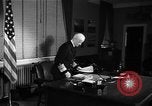 Standbild Chief of Naval Operations Washington DC USA, 1945, aus Sekunde 26 historischem Filmmaterial Videoclip 65675054183