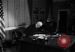 Standbild Chief of Naval Operations Washington DC USA, 1945, aus Sekunde 28 historischem Filmmaterial Videoclip 65675054183