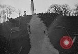Standbild Frühe Skispringen Cary Illinois USA, 1932, aus Sekunde 25 historischem Filmmaterial Videoclip 65675054198
