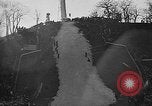 Standbild Frühe Skispringen Cary Illinois USA, 1932, aus Sekunde 26 historischem Filmmaterial Videoclip 65675054198