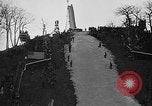 Standbild Frühe Skispringen Cary Illinois USA, 1932, aus Sekunde 56 historischem Filmmaterial Videoclip 65675054198