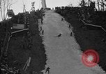 Standbild Frühe Skispringen Cary Illinois USA, 1932, aus Sekunde 61 historischem Filmmaterial Videoclip 65675054198