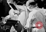 Standbild Polio Opfer Fred Snite Chicago Illinois USA, 1938, aus Sekunde 25 historischem Filmmaterial Videoclip 65675054208