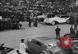 Standbild Automobile Show Paris Frankreich, 1938, aus Sekunde 9 historischem Filmmaterial Videoclip 65675054209