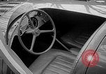 Standbild Automobile Show Paris Frankreich, 1938, aus Sekunde 18 historischem Filmmaterial Videoclip 65675054209