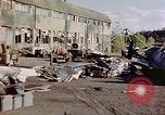 Standbild Deutsche Flugplatz Nürnberg Deutschland, 1945, aus Sekunde 10 historischem Filmmaterial Videoclip 65675054236