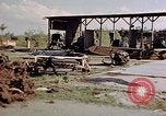 Standbild Deutsche Flugplatz Nürnberg Deutschland, 1945, aus Sekunde 36 historischem Filmmaterial Videoclip 65675054236