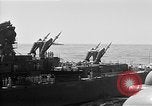 Standbild USS Northampton Atlantik, 1960, aus Sekunde 26 historischem Filmmaterial Videoclip 65675054251