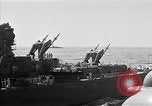 Standbild USS Northampton Atlantik, 1960, aus Sekunde 27 historischem Filmmaterial Videoclip 65675054251
