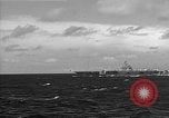 Standbild USS Shangri La Atlantik, 1960, aus Sekunde 21 historischem Filmmaterial Videoclip 65675054252