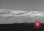 Standbild USS Shangri La Atlantik, 1960, aus Sekunde 40 historischem Filmmaterial Videoclip 65675054252