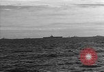 Standbild USS Shangri La Atlantik, 1960, aus Sekunde 49 historischem Filmmaterial Videoclip 65675054252