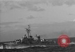 Standbild USS Shangri La Atlantik, 1960, aus Sekunde 54 historischem Filmmaterial Videoclip 65675054252