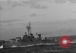 Standbild USS Shangri La Atlantik, 1960, aus Sekunde 55 historischem Filmmaterial Videoclip 65675054252