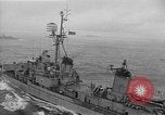 Standbild USS Shangri La Atlantik, 1960, aus Sekunde 59 historischem Filmmaterial Videoclip 65675054252
