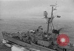 Standbild USS Shangri La Atlantik, 1960, aus Sekunde 61 historischem Filmmaterial Videoclip 65675054252