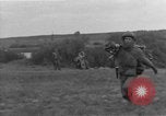 Standbild Übungen Okinawa Ryukyu Inseln, 1955, aus Sekunde 52 historischem Filmmaterial Videoclip 65675054262