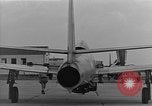 Standbild Übungen Südeuropa, 1956, aus Sekunde 16 historischem Filmmaterial Videoclip 65675054263