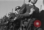 Standbild General Adolf Heusinger Marburg Deutschland, 1955, aus Sekunde 13 historischem Filmmaterial Videoclip 65675054265