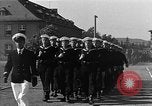 Standbild General Adolf Heusinger Marburg Deutschland, 1955, aus Sekunde 19 historischem Filmmaterial Videoclip 65675054265