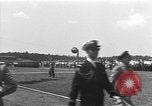 Standbild General Adolf Heusinger Marburg Deutschland, 1955, aus Sekunde 34 historischem Filmmaterial Videoclip 65675054265