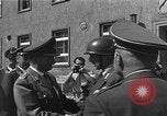 Standbild General Adolf Heusinger Marburg Deutschland, 1955, aus Sekunde 44 historischem Filmmaterial Videoclip 65675054265
