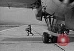 Standbild C-124 Globemaster Beirut Libanon, 1958, aus Sekunde 9 historischem Filmmaterial Videoclip 65675054267