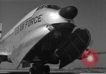 Standbild C-124 Globemaster Beirut Libanon, 1958, aus Sekunde 60 historischem Filmmaterial Videoclip 65675054267