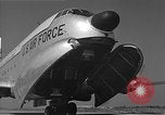 Standbild C-124 Globemaster Beirut Libanon, 1958, aus Sekunde 61 historischem Filmmaterial Videoclip 65675054267