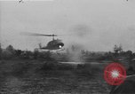 Standbild Anfrage Gruppe My Lai Süd Vietnam, 1969, aus Sekunde 4 historischem Filmmaterial Videoclip 65675054276