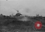 Standbild Anfrage Gruppe My Lai Süd Vietnam, 1969, aus Sekunde 5 historischem Filmmaterial Videoclip 65675054276