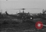 Standbild Anfrage Gruppe My Lai Süd Vietnam, 1969, aus Sekunde 13 historischem Filmmaterial Videoclip 65675054276