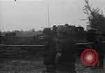 Standbild Anfrage Gruppe My Lai Süd Vietnam, 1969, aus Sekunde 19 historischem Filmmaterial Videoclip 65675054276