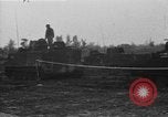 Standbild Anfrage Gruppe My Lai Süd Vietnam, 1969, aus Sekunde 22 historischem Filmmaterial Videoclip 65675054276