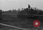 Standbild Anfrage Gruppe My Lai Süd Vietnam, 1969, aus Sekunde 24 historischem Filmmaterial Videoclip 65675054276