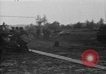 Standbild Anfrage Gruppe My Lai Süd Vietnam, 1969, aus Sekunde 27 historischem Filmmaterial Videoclip 65675054276