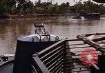 Immagine di Mobile forza fluviale Delta del Mekong Vietnam, 1968, secondo 40 filmato di repertorio 65675054291