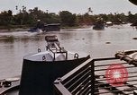 Immagine di Mobile forza fluviale Delta del Mekong Vietnam, 1968, secondo 46 filmato di repertorio 65675054291
